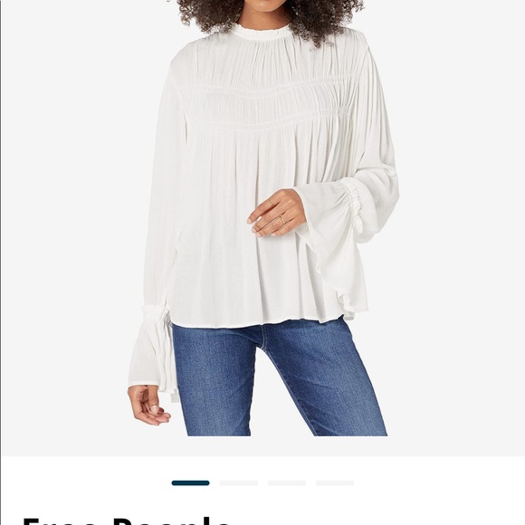 Free People Top NWT Kelsey White Size M Boho Super Versatile Shirred PERFECT😊 - Picture 8 of 16
